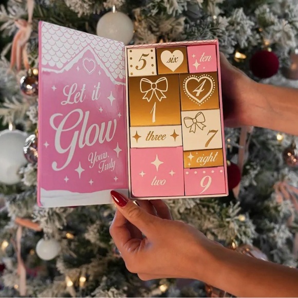 🫶🏻New Truly 10 Days of Luxury Advent Calendar Skincare Set MINI Size - Picture 4 of 4